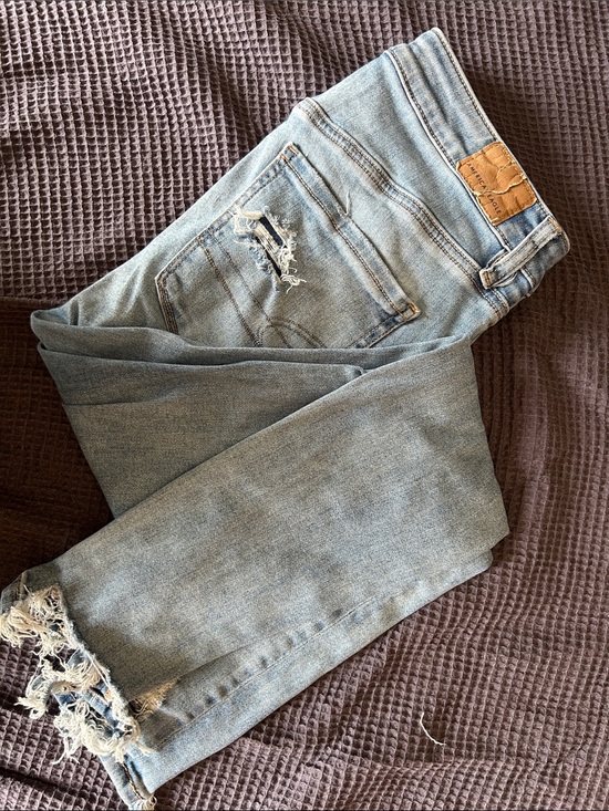 American Eagle Outfitters Denim - American Eagle Outfitters, Next level stretch, Light Blue Distressed Jeans